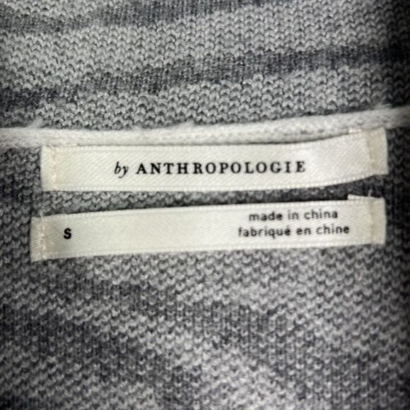 Anthropologie Mock Neck Gray Zebra Print Sweater Size Small - Picture 10 of 16